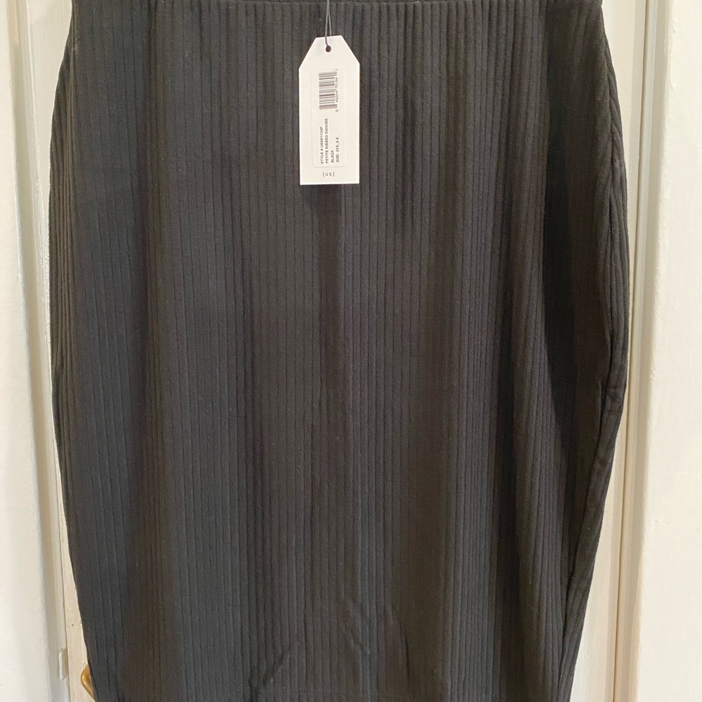 Ribbed Danube Skirt